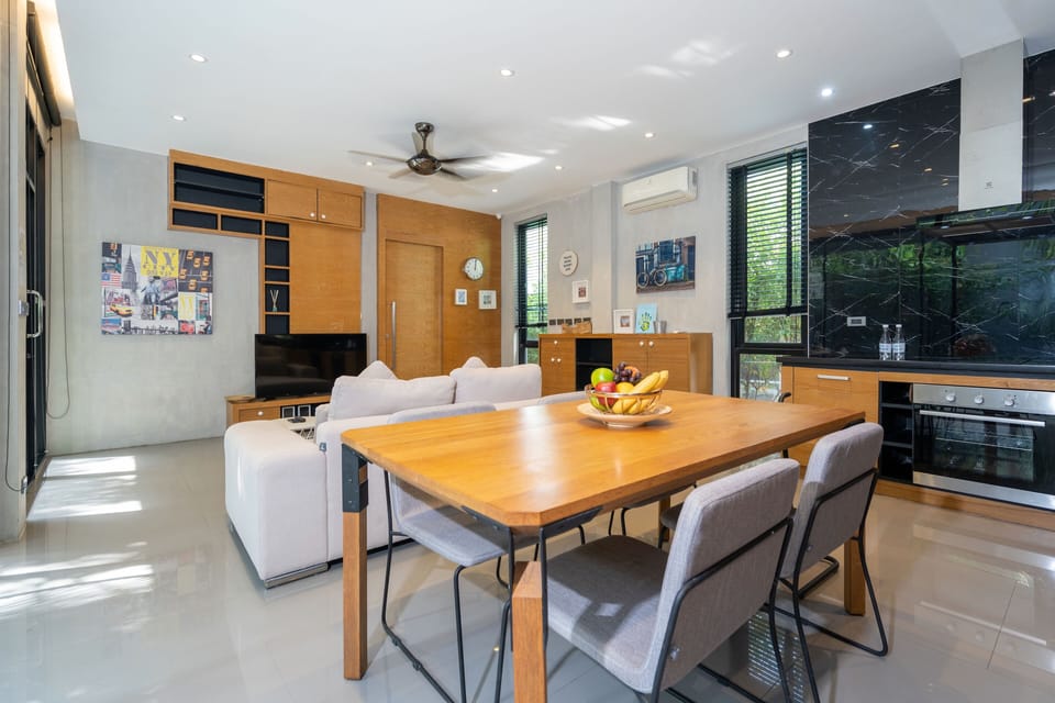 Exclusive Villa, 1 Bedroom, Garden View | Living area | Flat-screen TV