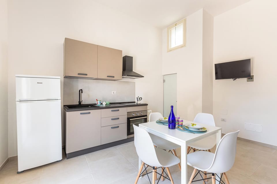 Basic Apartment | Private kitchen