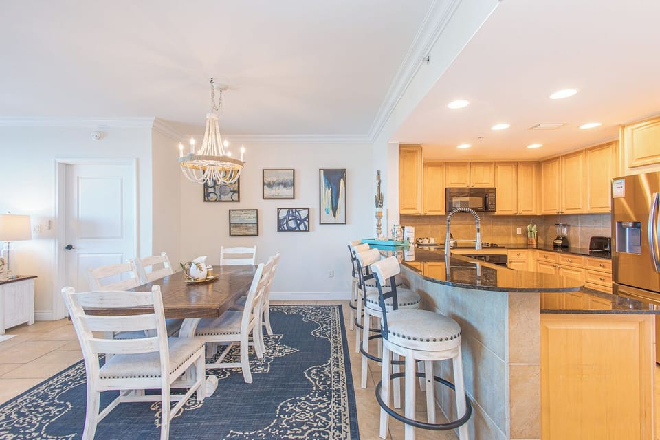 Dining Area 1.2
