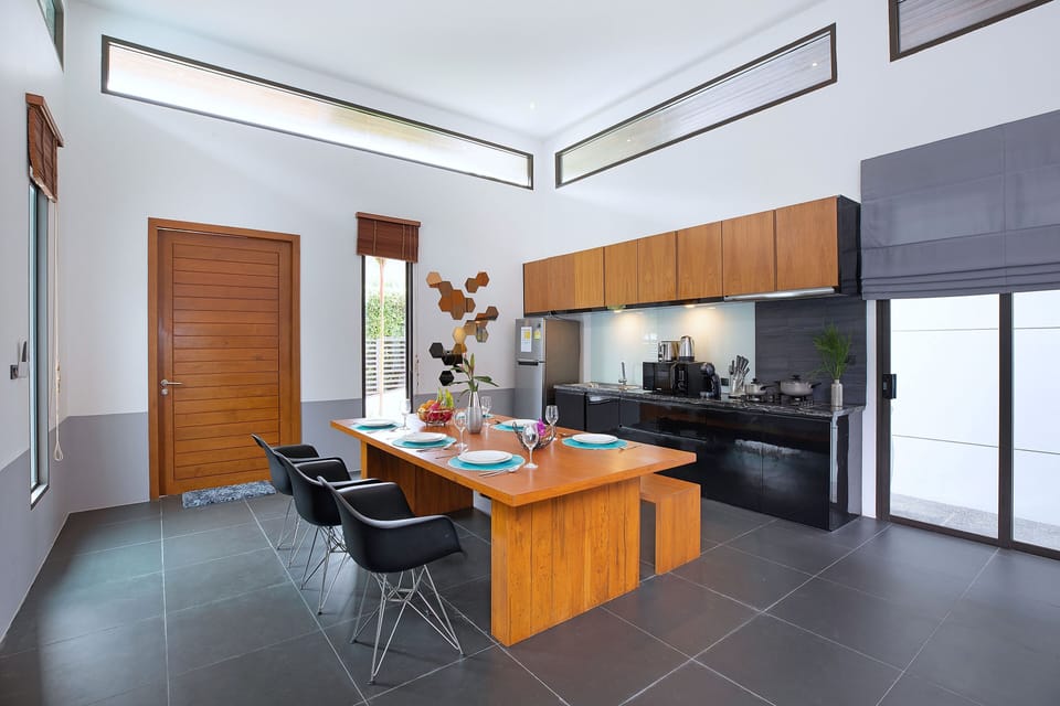 Exclusive Villa, 3 Bedrooms, Pool View | Private kitchen | Electric kettle, toaster