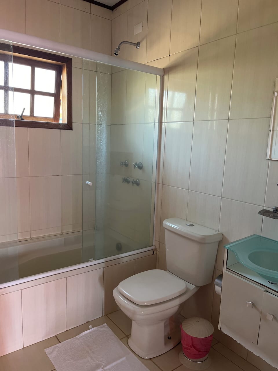 Deluxe Quadruple Room, Balcony, Lake View | WiFi (free)