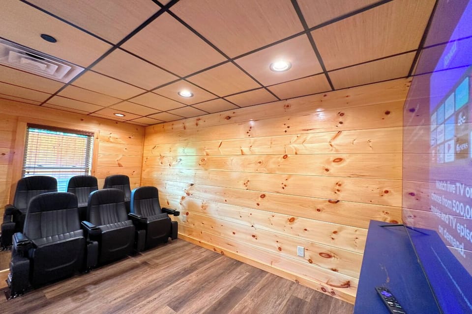 Shepherd's Rest's game/theater room