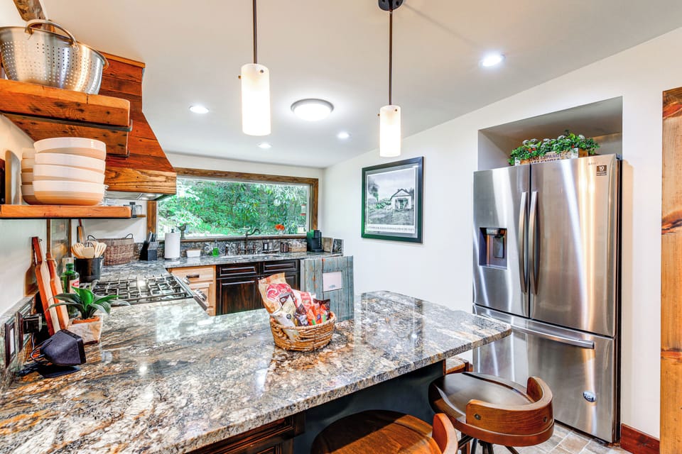 Kitchen | Keurig Coffee Maker