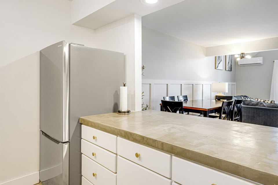 Apartment (1 Bedroom) | Interior