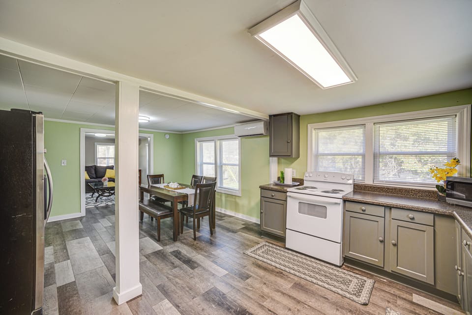 House (2 Bedrooms) | Interior