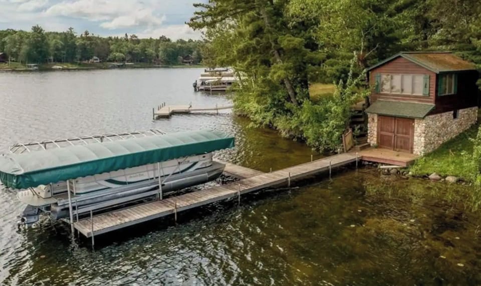 This is where you can dock your boat or rent one to use while on the lake.