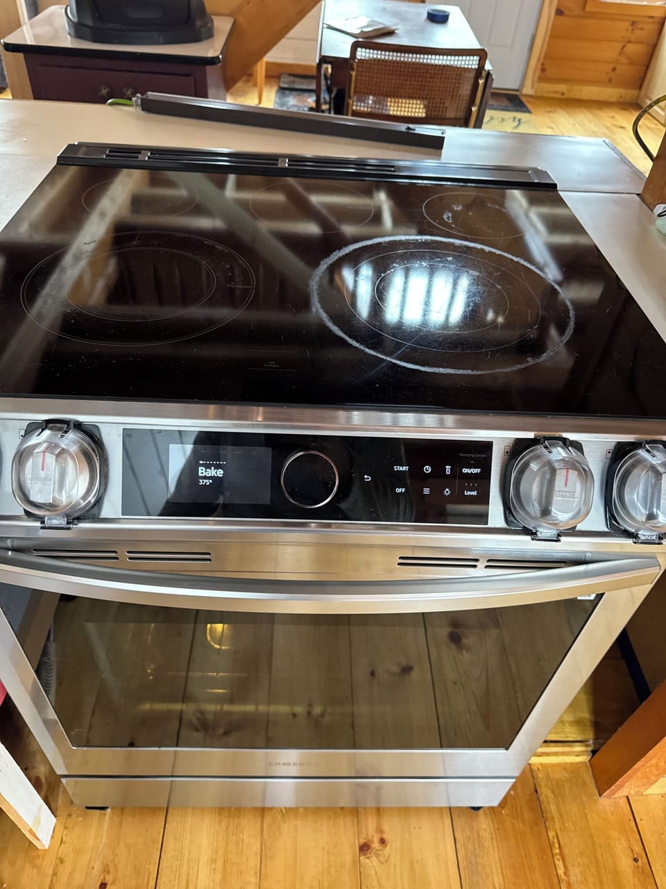 Band new Samsung stove!