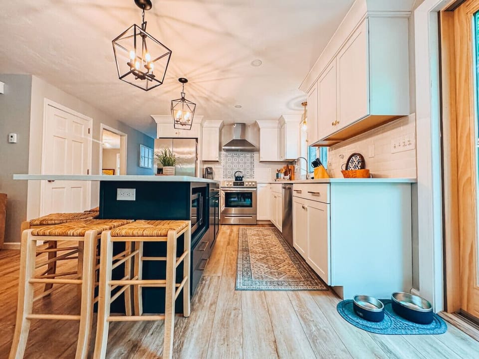This kitchen is calling my name