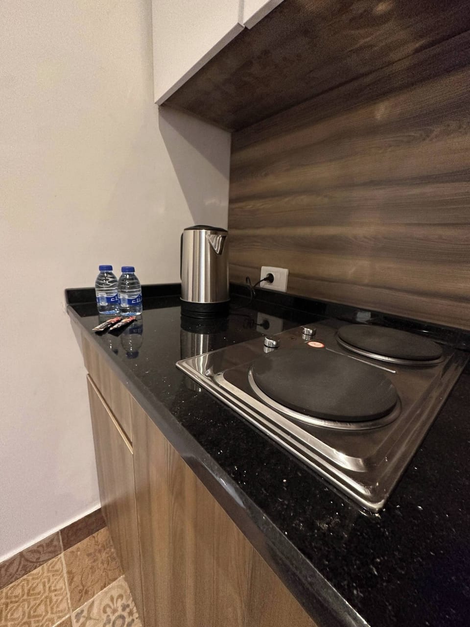 Apartment, 1 Bedroom, Balcony, City View | Interior