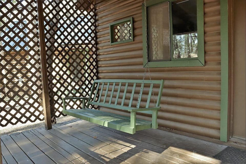 Cabin9 4