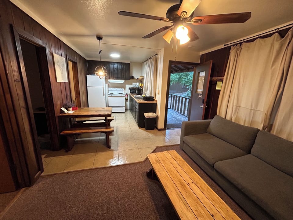 Cabin 10 Kitchen 2