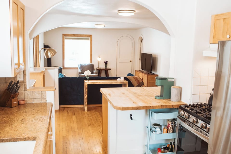 Prepare meals while socializing with your travel partners in our open layout. 