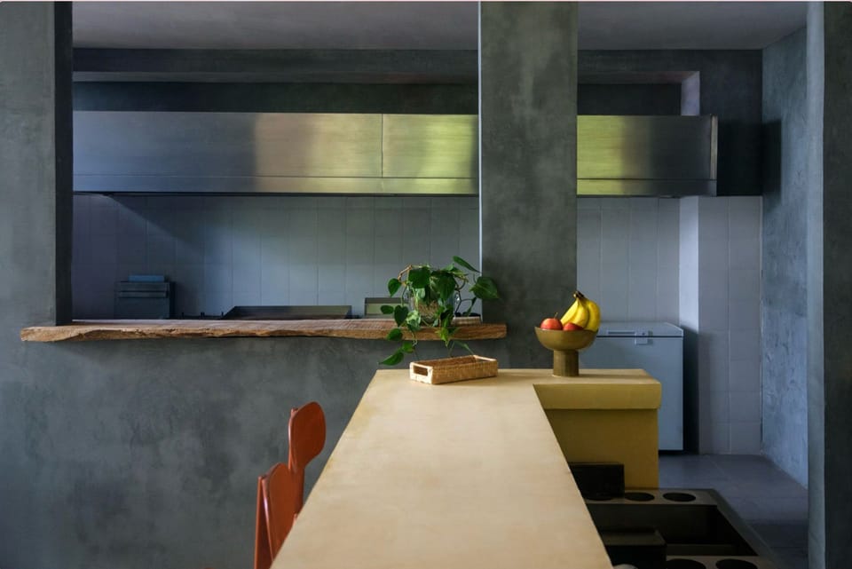 Snack bar