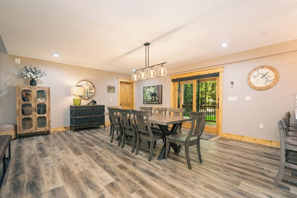 Share meals together at the dining table. Sliding doors make it easy to access the gas grill.