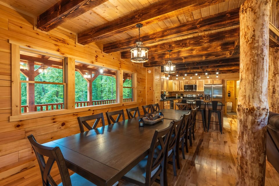Dining Room Table w/12 Chairs - Moonlight Ridge Lodge