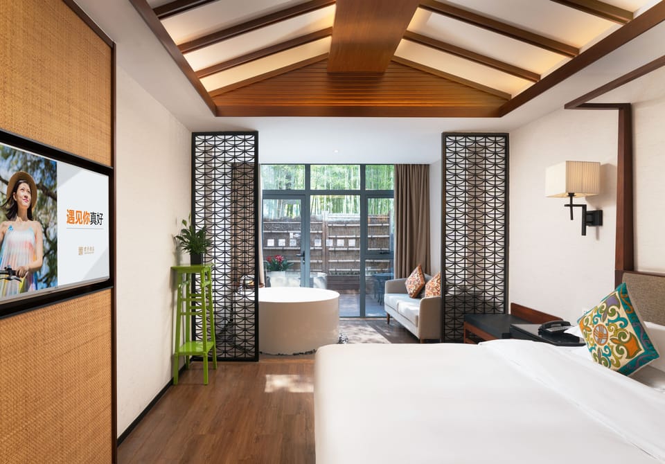 Concept Double Room | Deep soaking bathtub