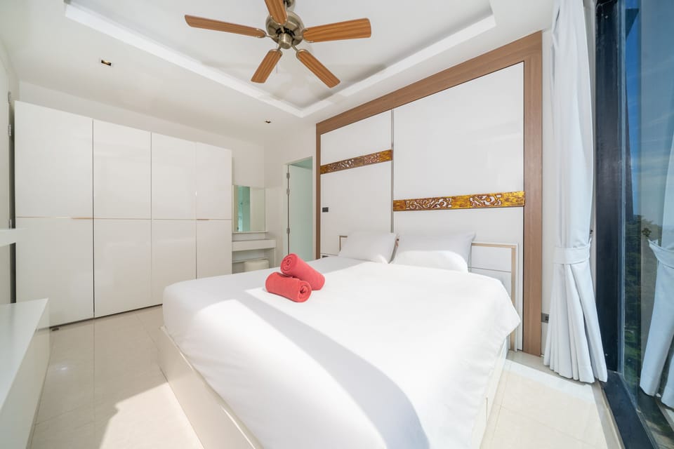 Exclusive Apartment, Balcony, Partial Sea View | 1 bedroom, free WiFi