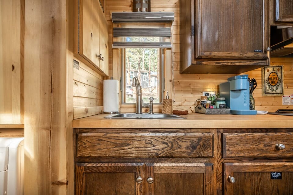 Equipped kitchen for culinary adventures.