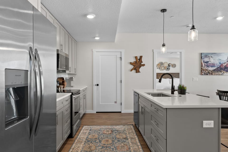 Condo, 2 Bedrooms | Private kitchen | Fridge, oven, coffee/tea maker, electric kettle