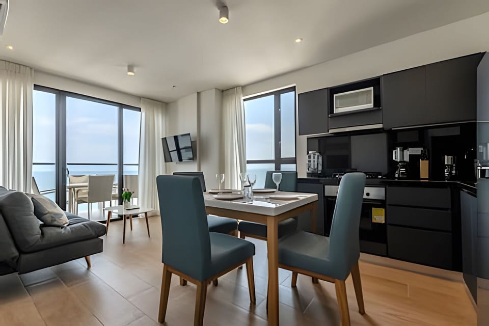 On site,Dining area