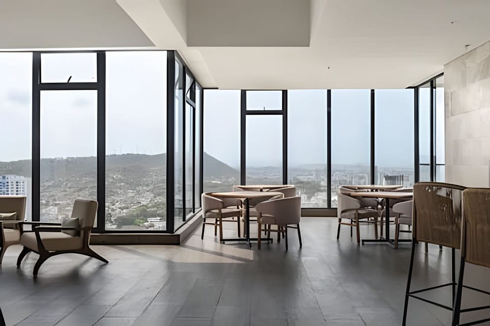 Meeting / conference room