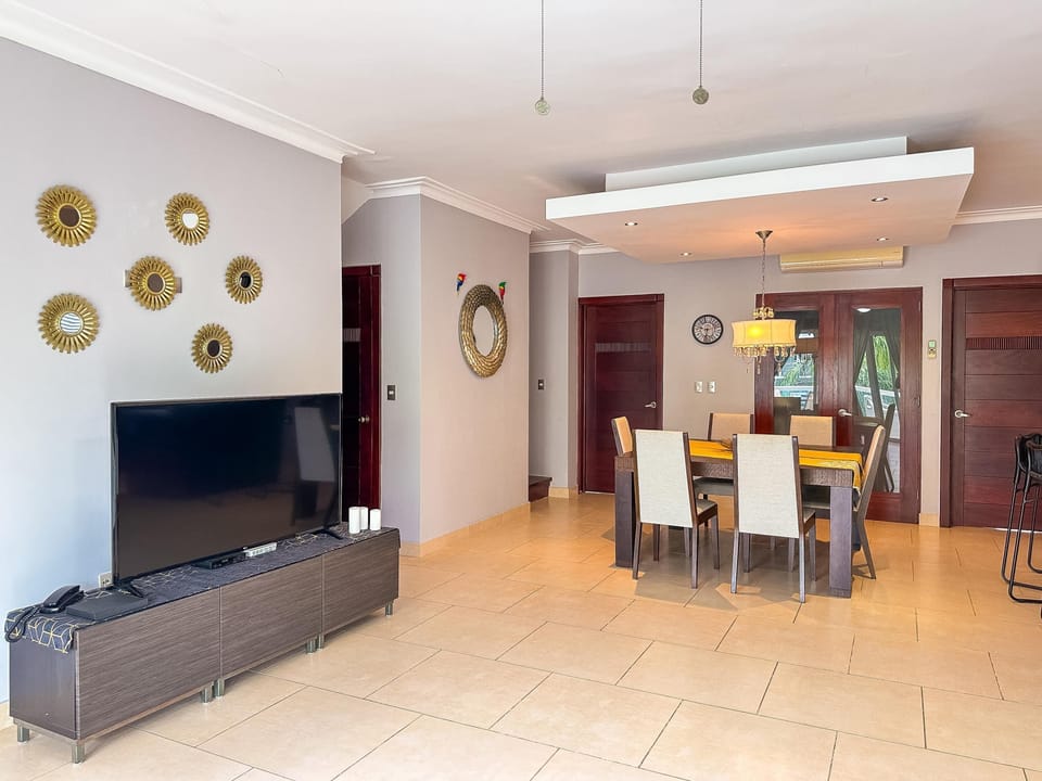 House | 2 bedrooms, Internet