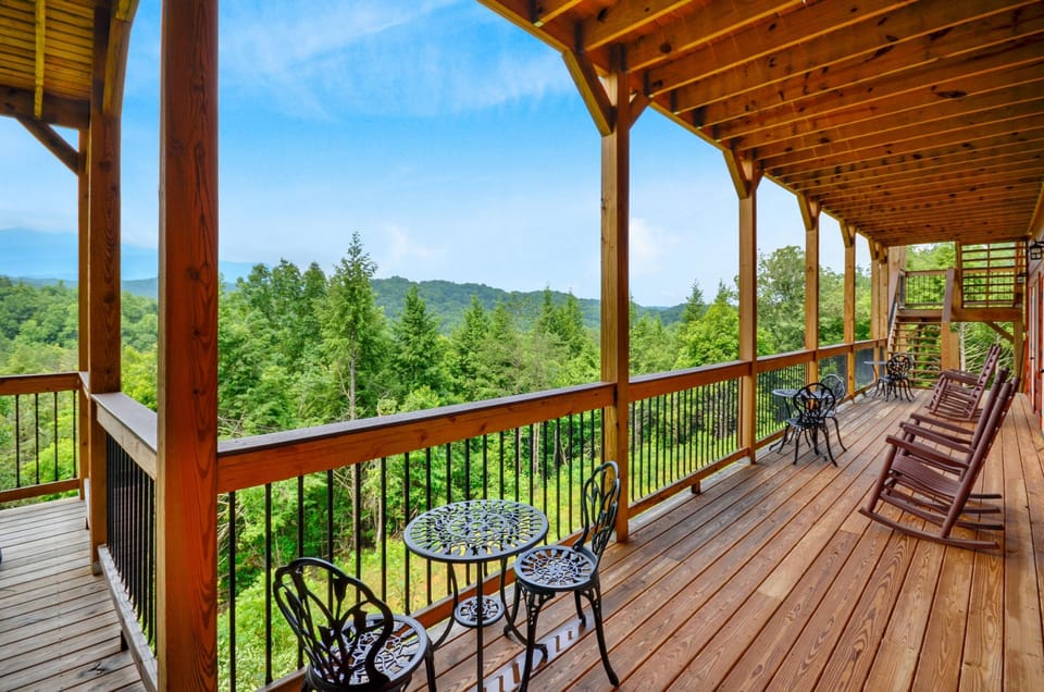 House, Accessible, Smoking | 14 bedrooms