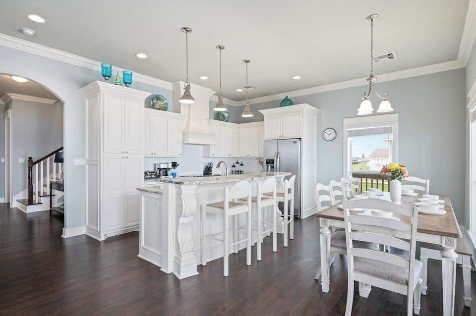 Large kitchen has plenty of space for the whole group to make meals