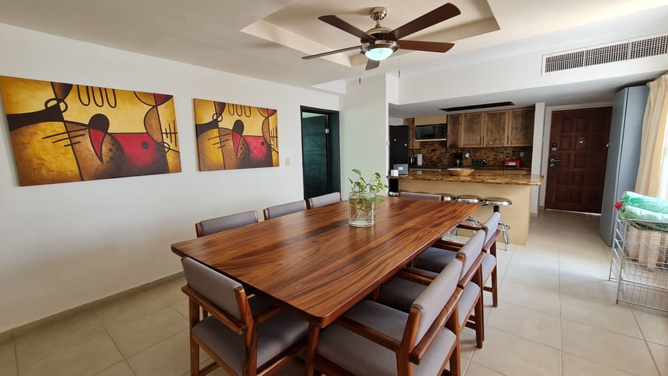 Villa, Partial Sea View | Dining room