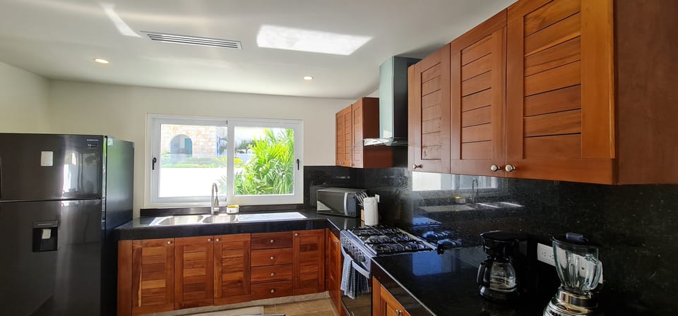 Family Villa, 4 Bedrooms, Private Pool | Private kitchen