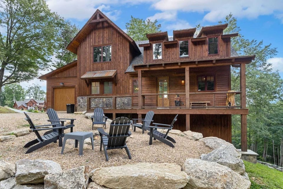 Welcome to The Bearly Inn!