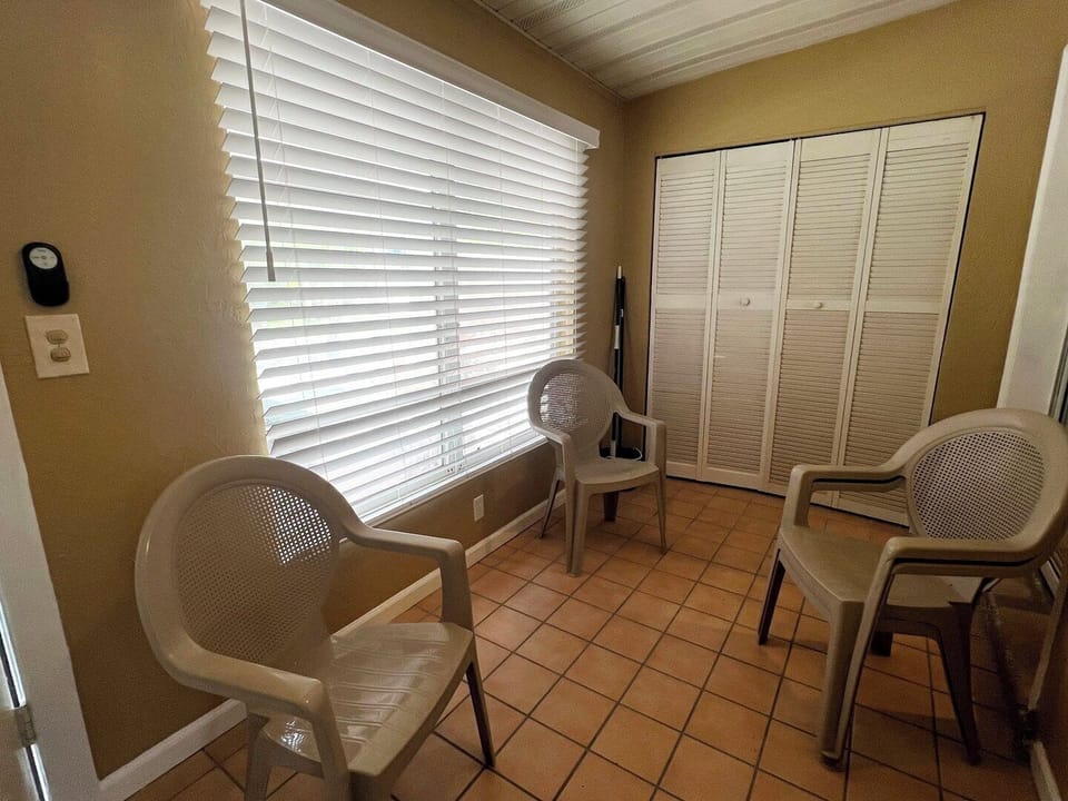 Sitting Area