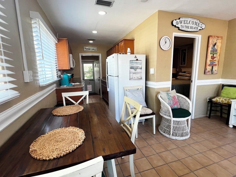 Living and Dining Area