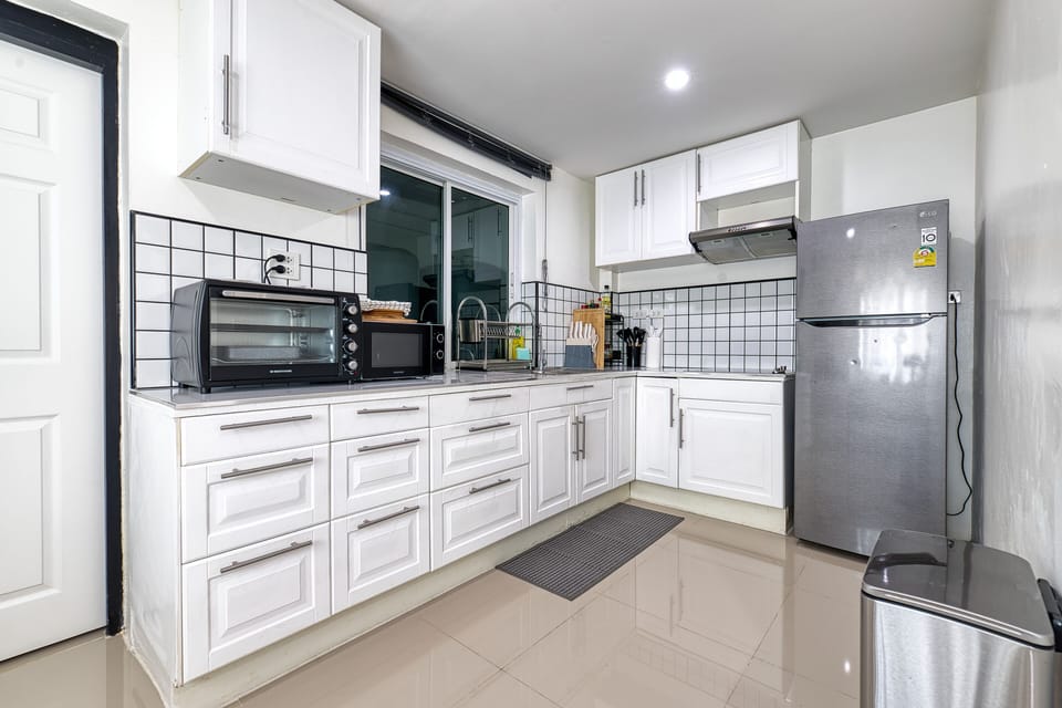 House, Garden View | Private kitchen | Espresso maker, coffee/tea maker, full-size fridge, microwave