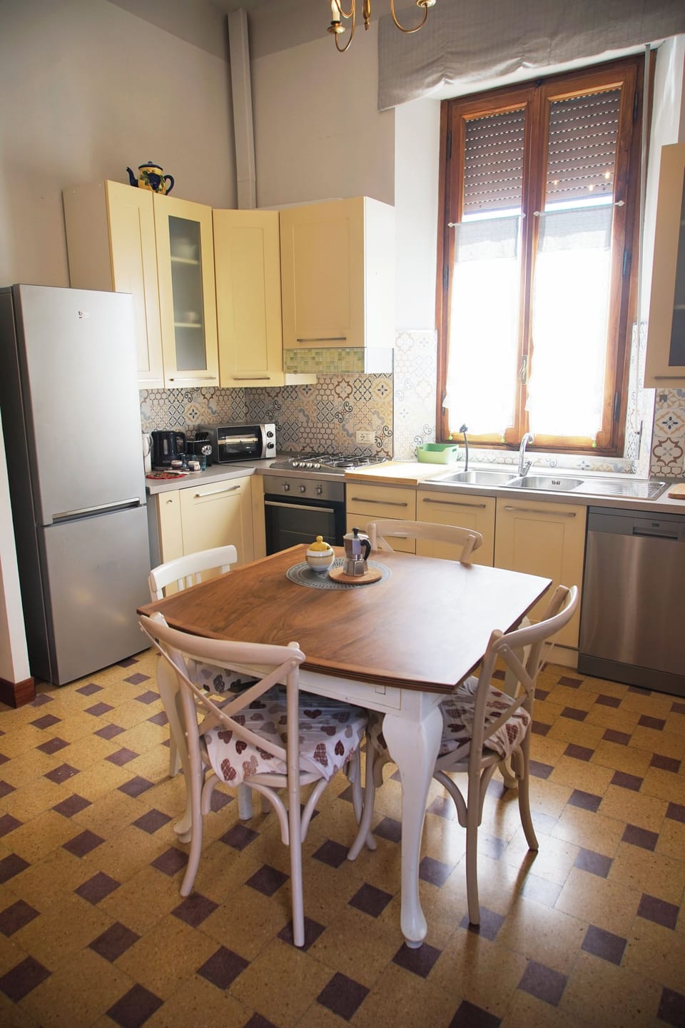 Appartamento Tina con Terrazza Privata | Private kitchen | Mini-fridge, microwave