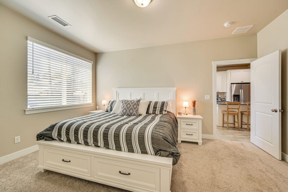 Family-friendly Flagstaff Home Near Hiking Trails! Cottage in Flagstaff