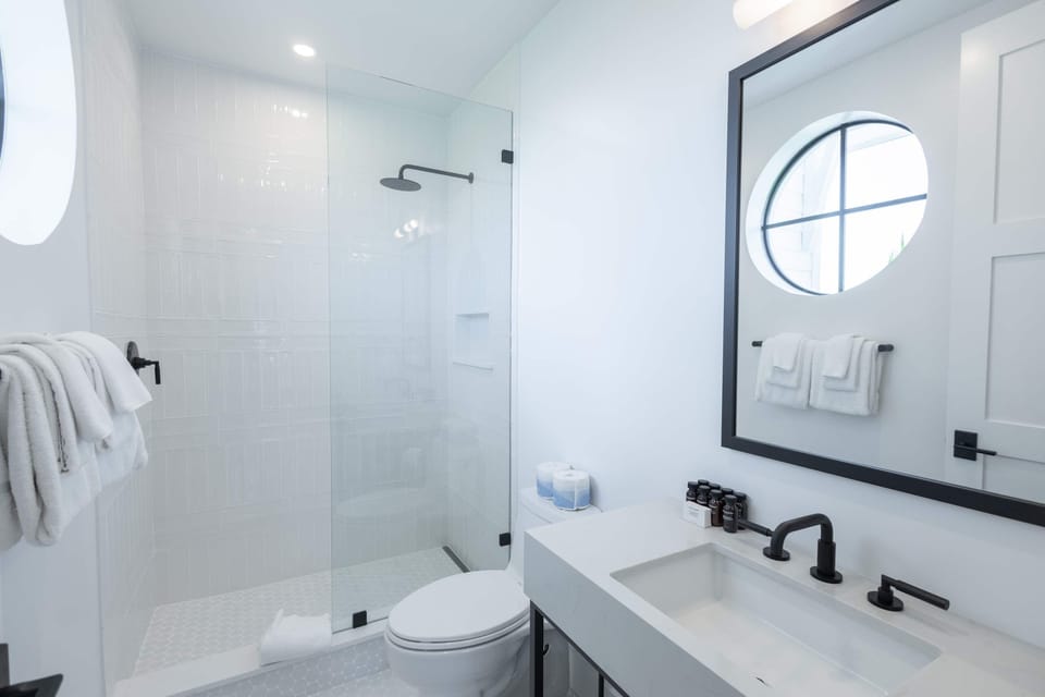 Bathroom 4