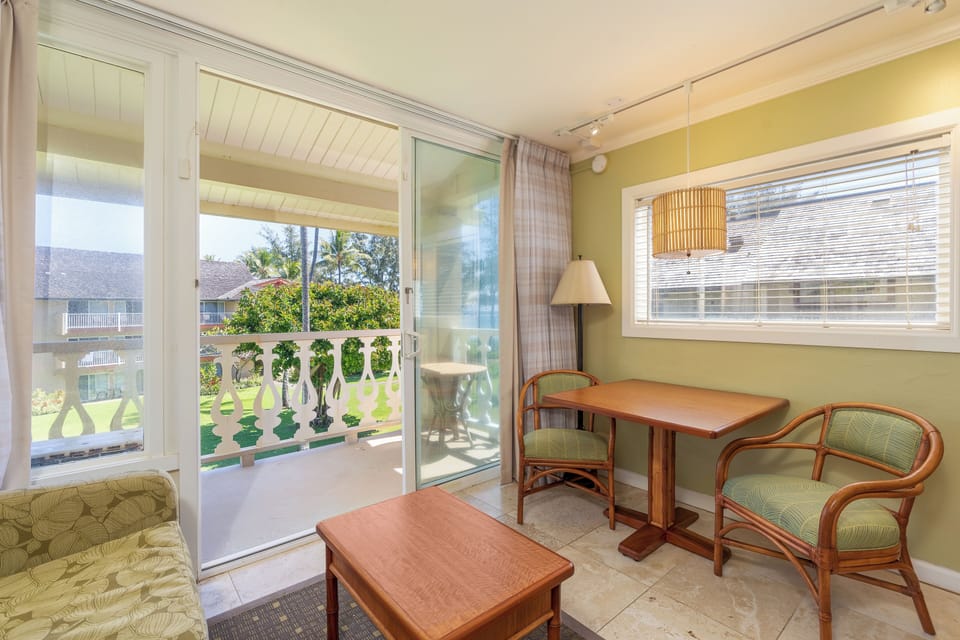 Castle at Palms at Waikiki 322 - Ocean View - 1 Bedroom (6)