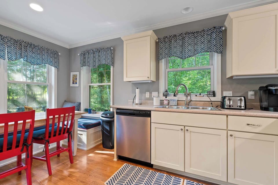 Stainless Steal appliances