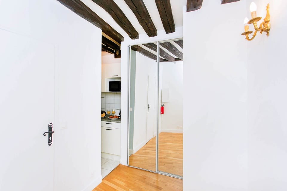 The hallway to the kitchen