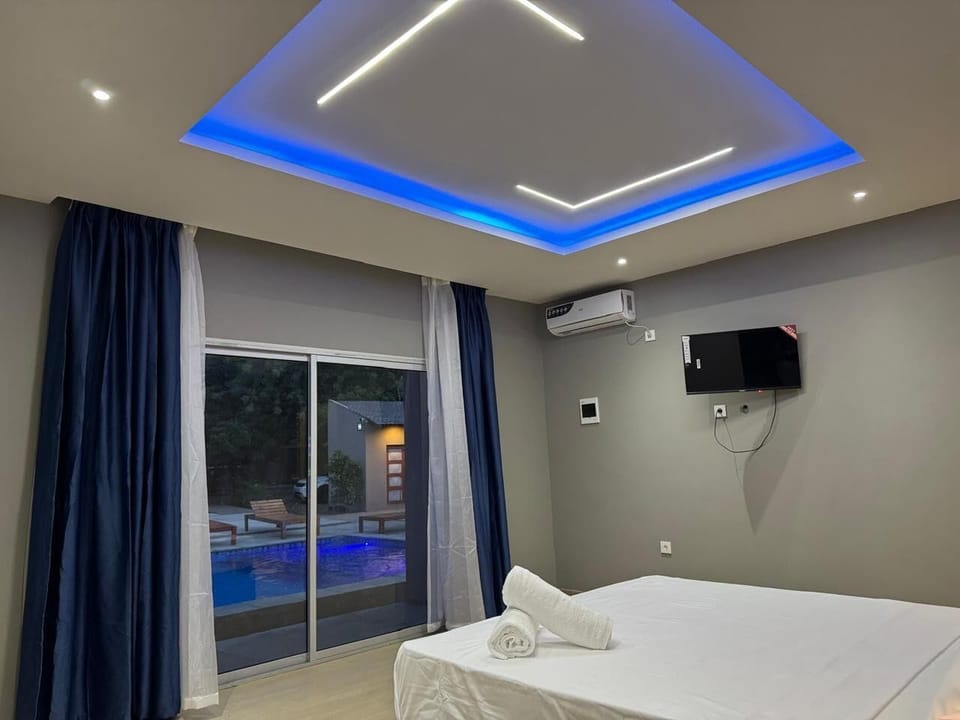 Design Room | Desk, WiFi (free), bed sheets