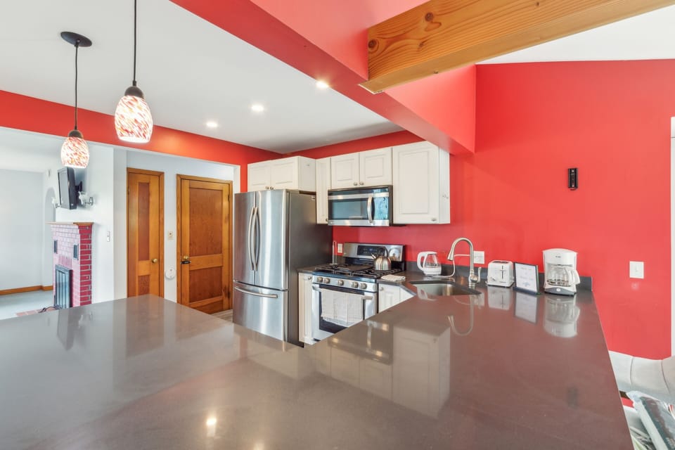 Floor, Flooring, Indoors, Kitchen, Microwave