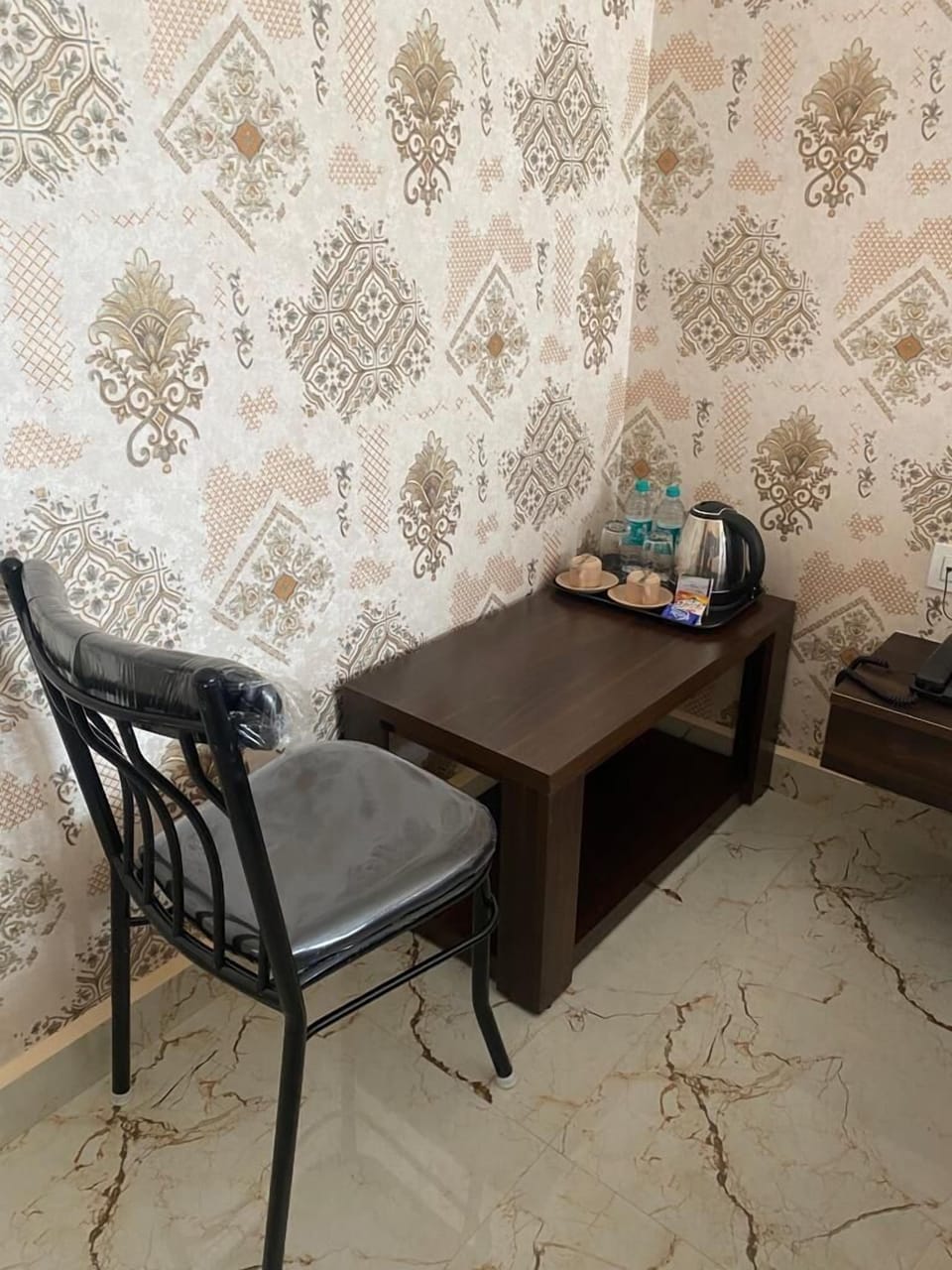 Concierge desk