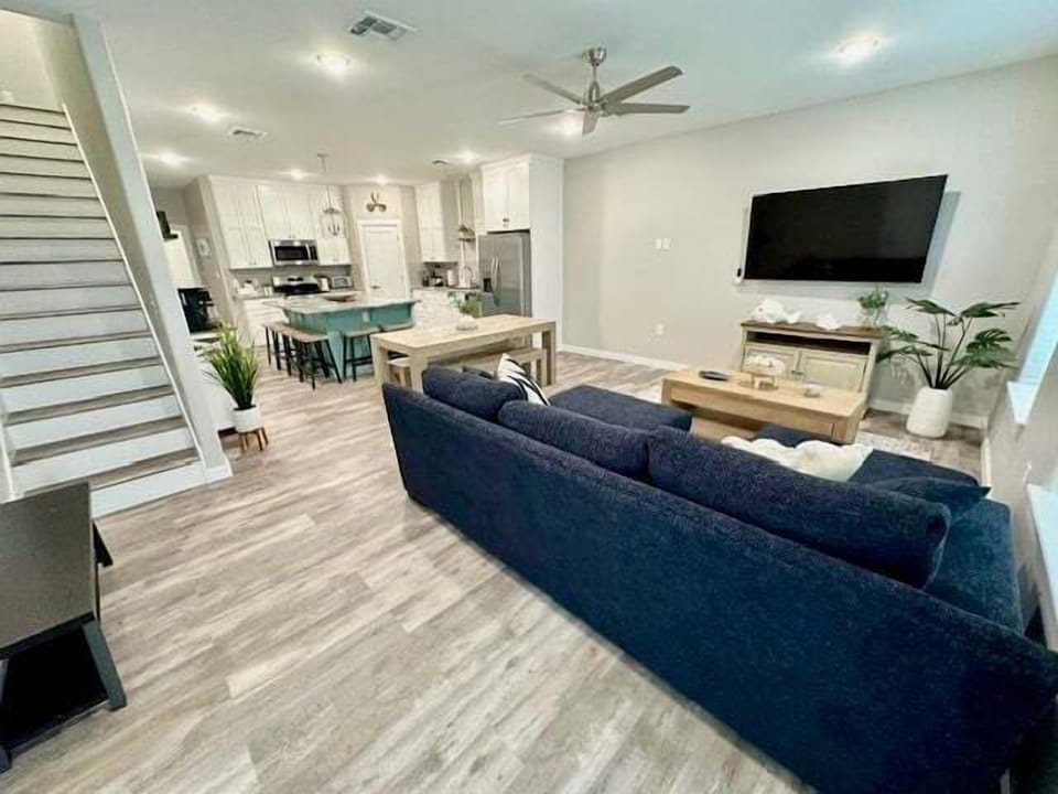 Entryway showing Living, Stairwell to 2nd Floor and Kitchen