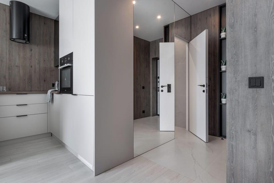 1 bedroom, iron/ironing board, WiFi (free)