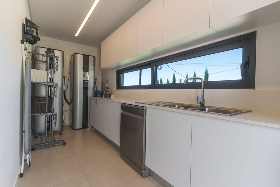 House | 6 bedrooms
