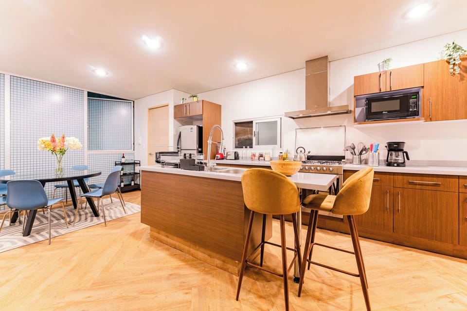 Exclusive Apartment, 3 Bedrooms | Private kitchen