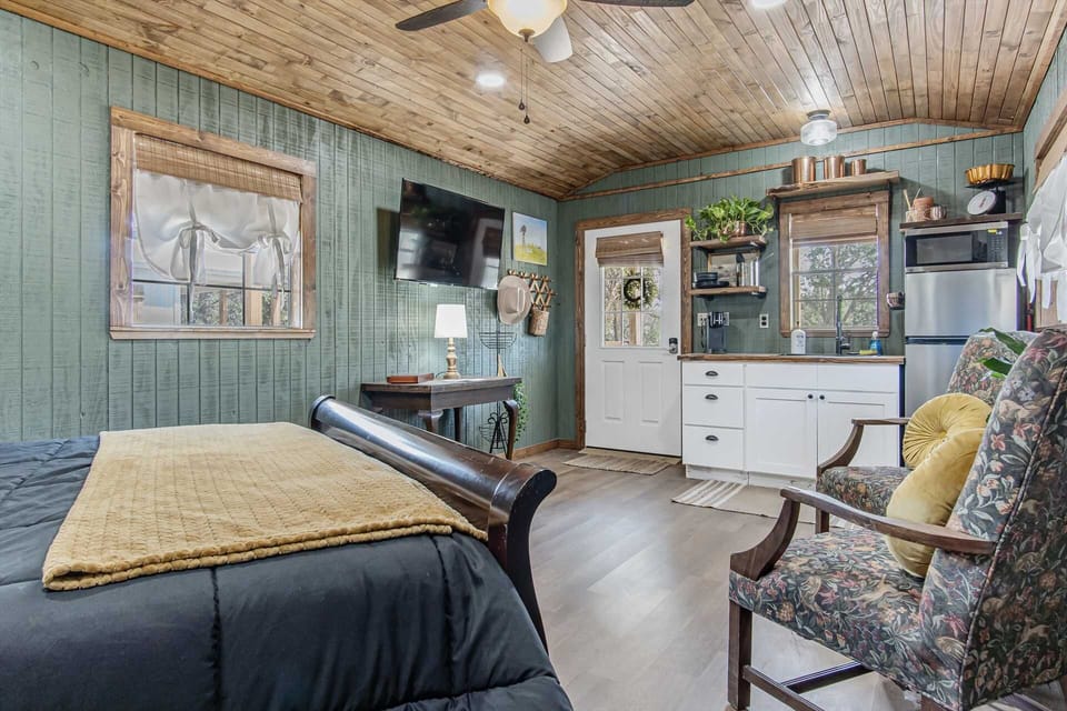 Entertain yourself with the Roku-ready smart TV, and stay connected with Wifi service throughout the ranch!