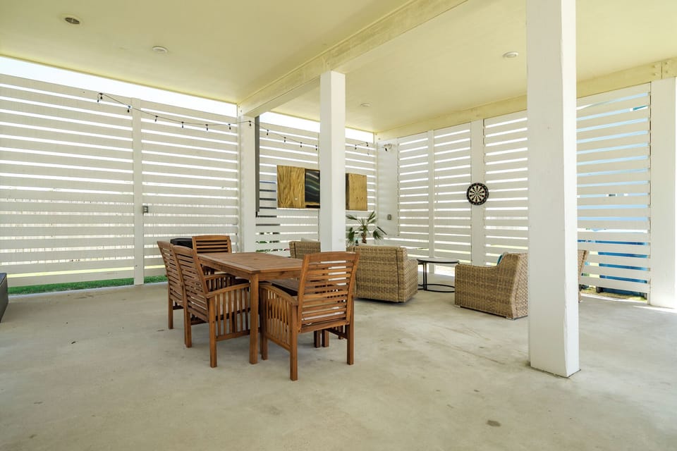 outdoor dining and tv area