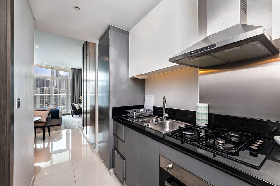 Premium Studio, Canal View | Private kitchen | Espresso maker, coffee/tea maker, full-size fridge, microwave